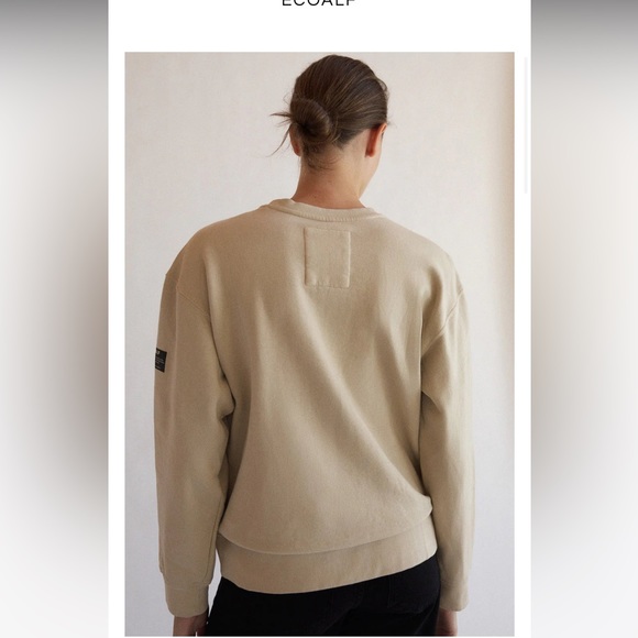 **SOLD**Eco Alf Belonia: Because There is No Planet B sweatshirt - Picture 3 of 8